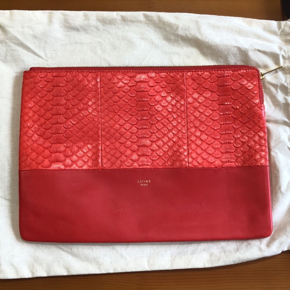 Celine Clutch 💯 Authentic